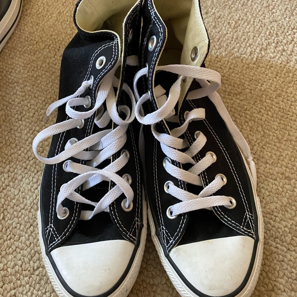 Black converse high tops